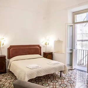  Maison d'hôtes Honore De Balzac