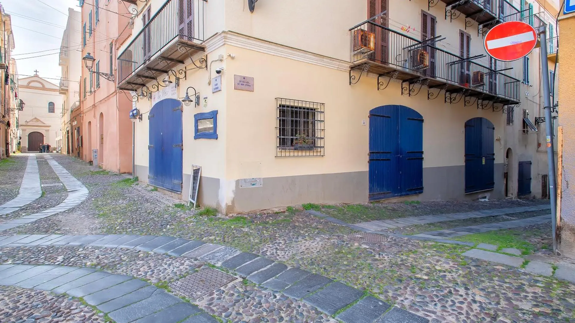 Meraki House Alghero 0*,  Italien